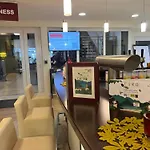 Matchpoint Hotel