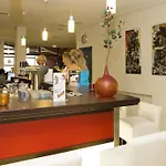 Matchpoint Hotel 2*