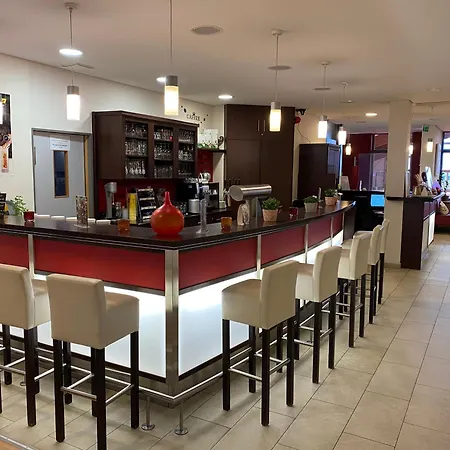 فندق Matchpoint آلتدورف باي نورنبرغ