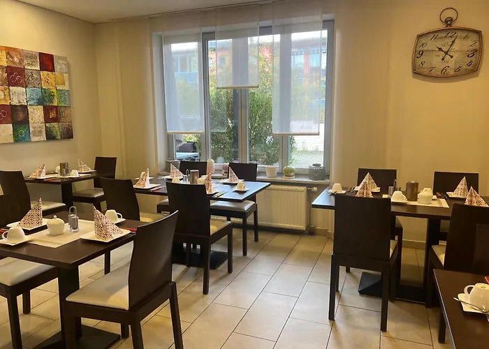 Отель Matchpoint 2*